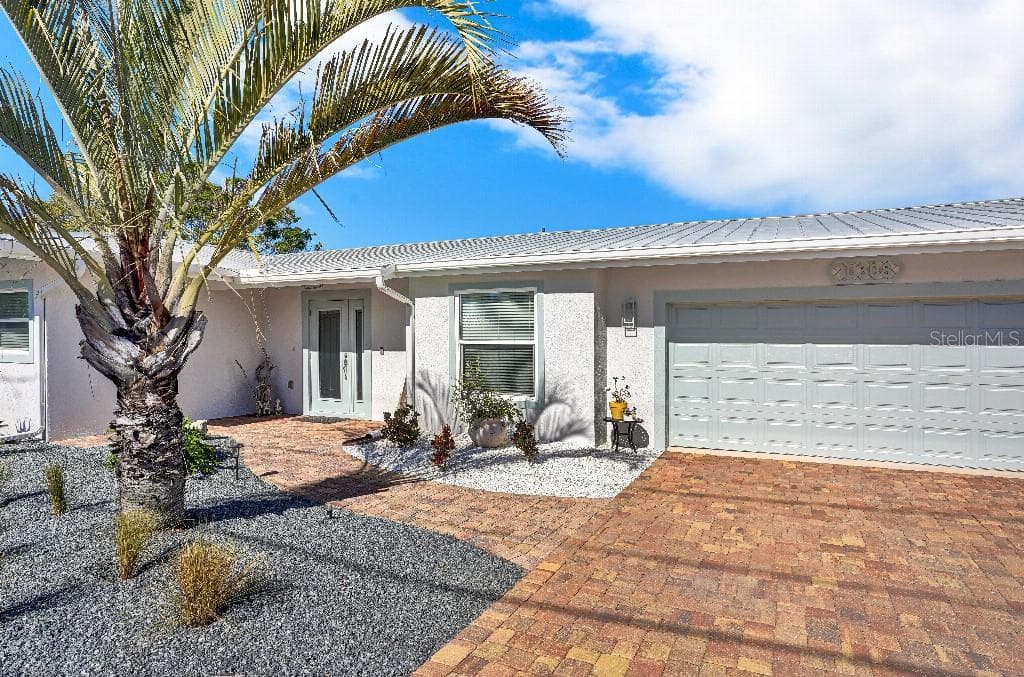 10308 SANDPIPER ROAD W photo 1