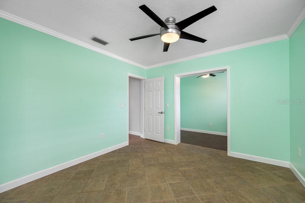 10308 SANDPIPER ROAD W photo 10