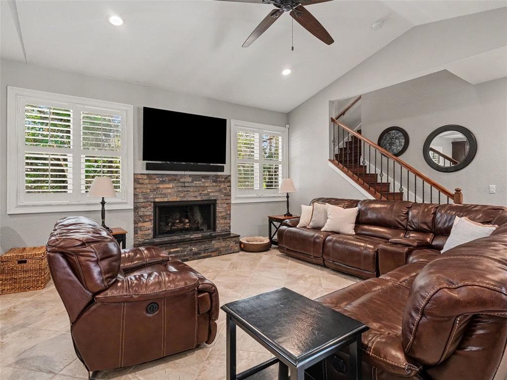 1811 80TH AVENUE E photo 5