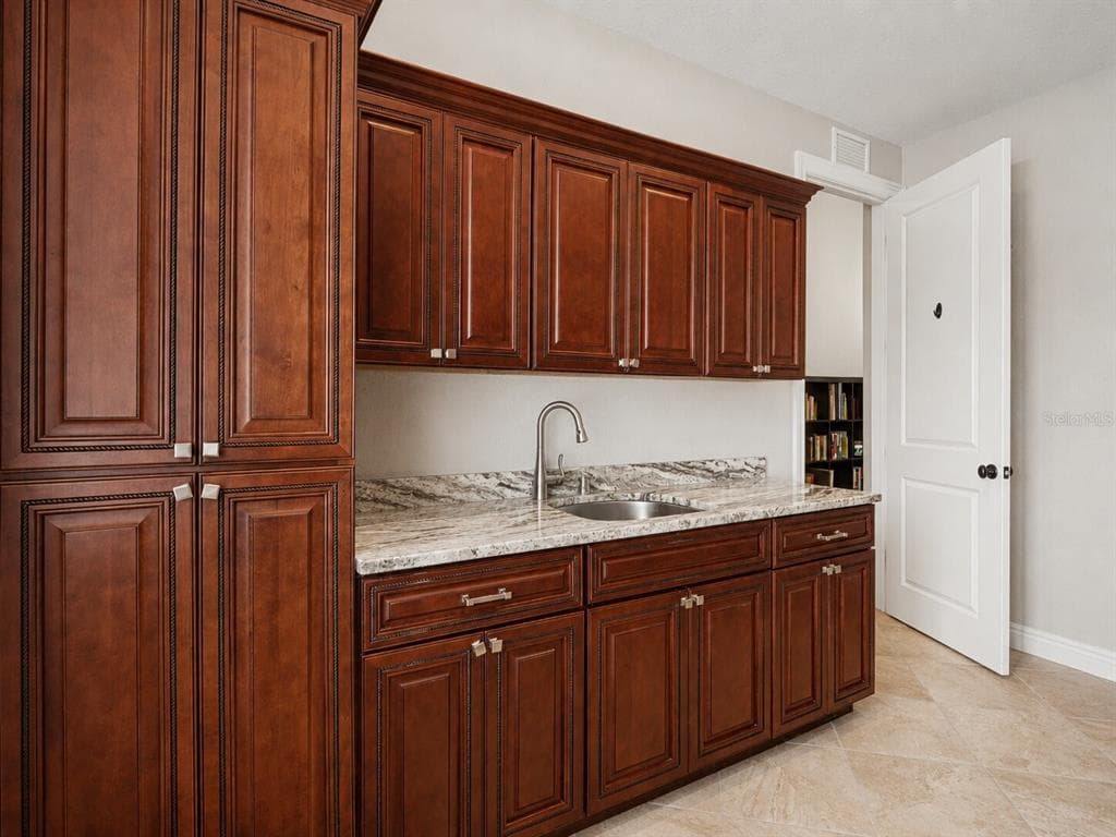 1811 80TH AVENUE E photo 10