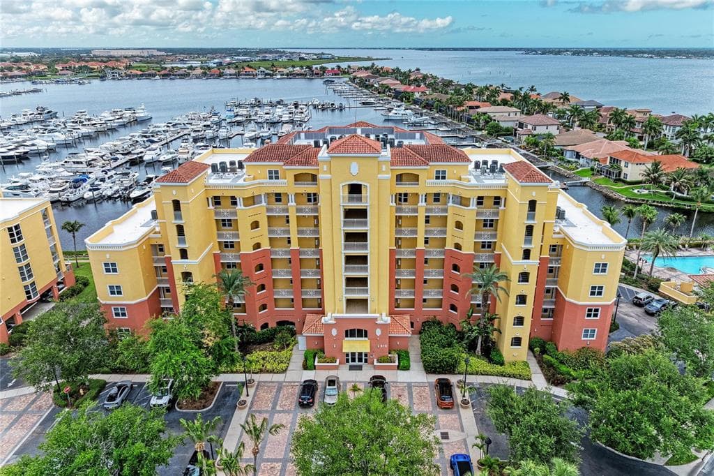 610 RIVIERA DUNES WAY #404 1