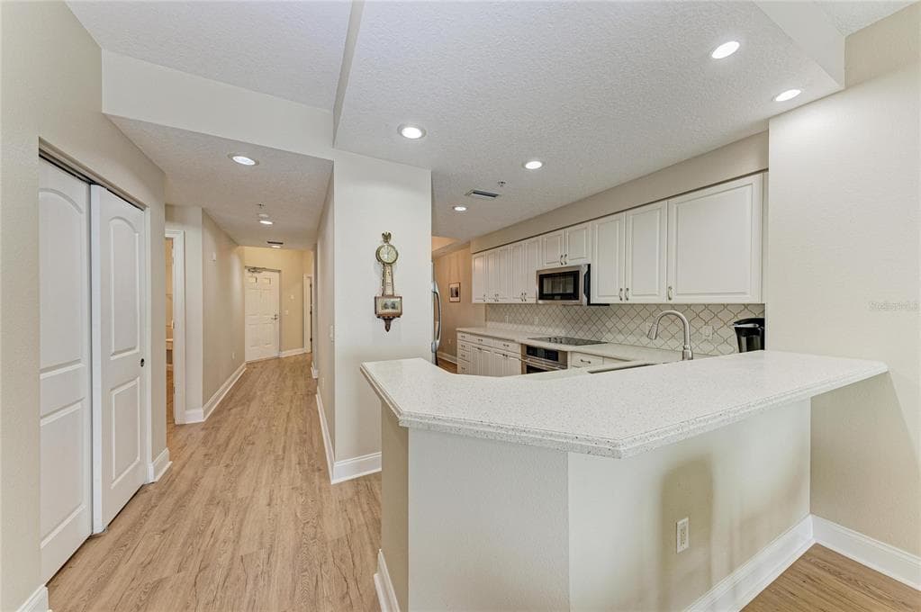 610 RIVIERA DUNES WAY 404 photo 15