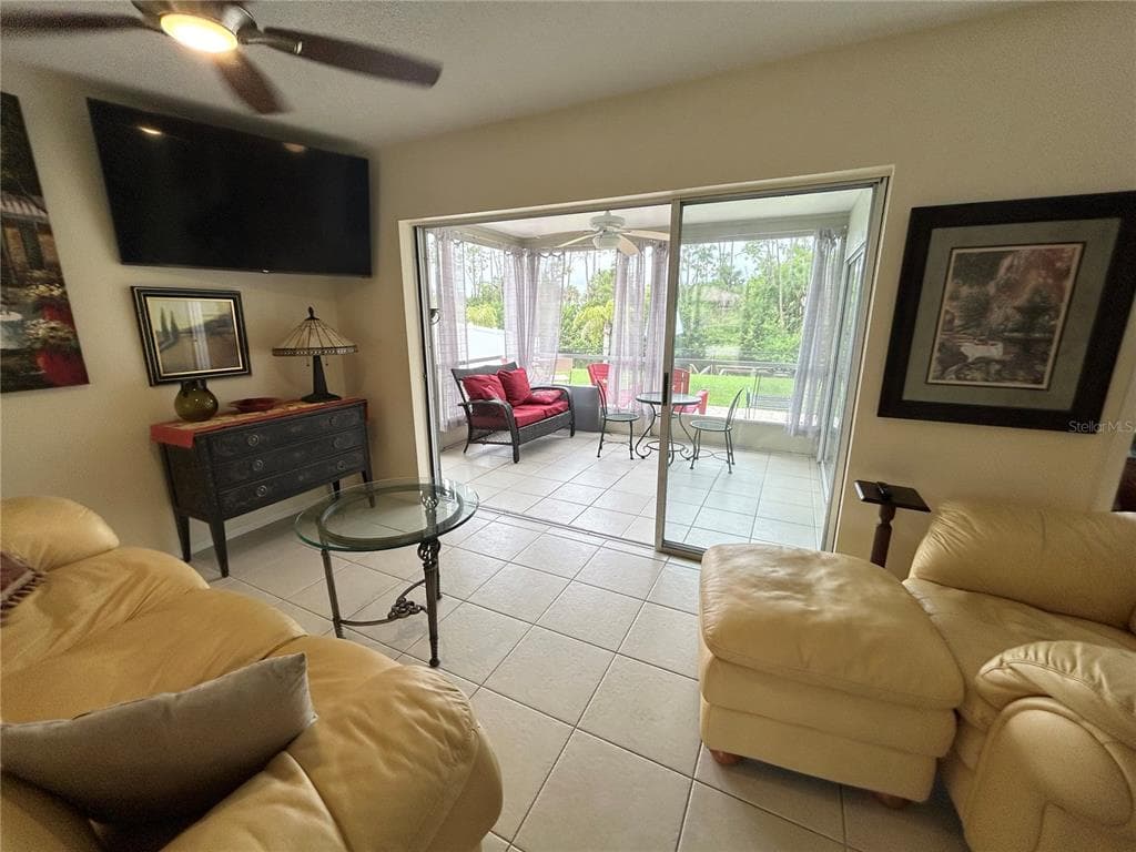 2477 CANNOLOT BOULEVARD photo 6