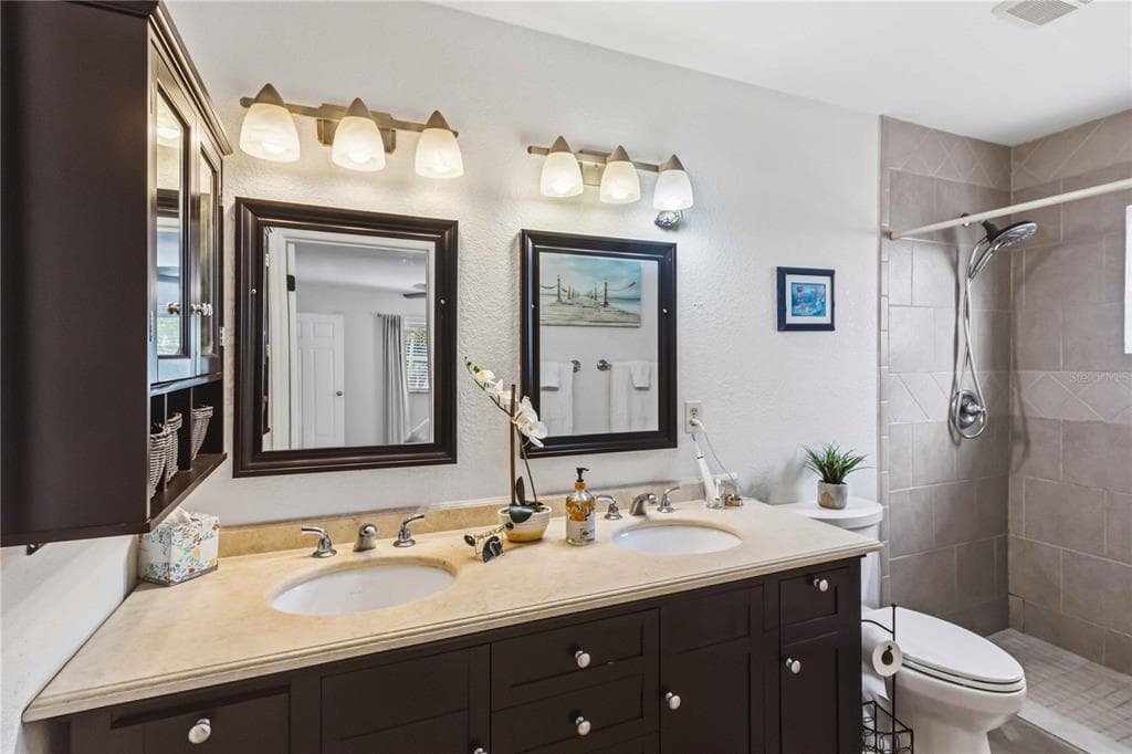 1004 SPINDLE PALM WAY photo 10