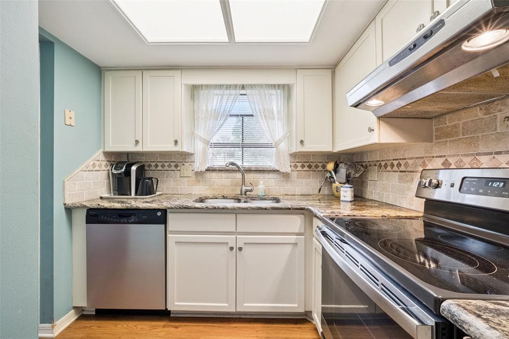 2600 LUCERNE PARK ROAD 521 photo 9