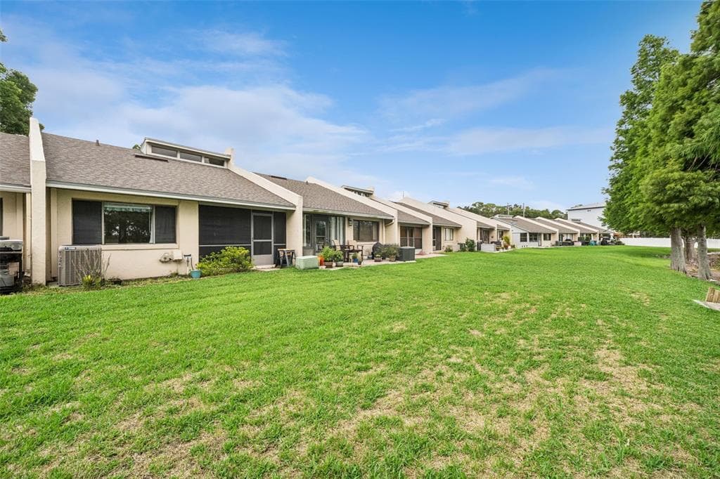 2600 LUCERNE PARK ROAD 521 photo 21