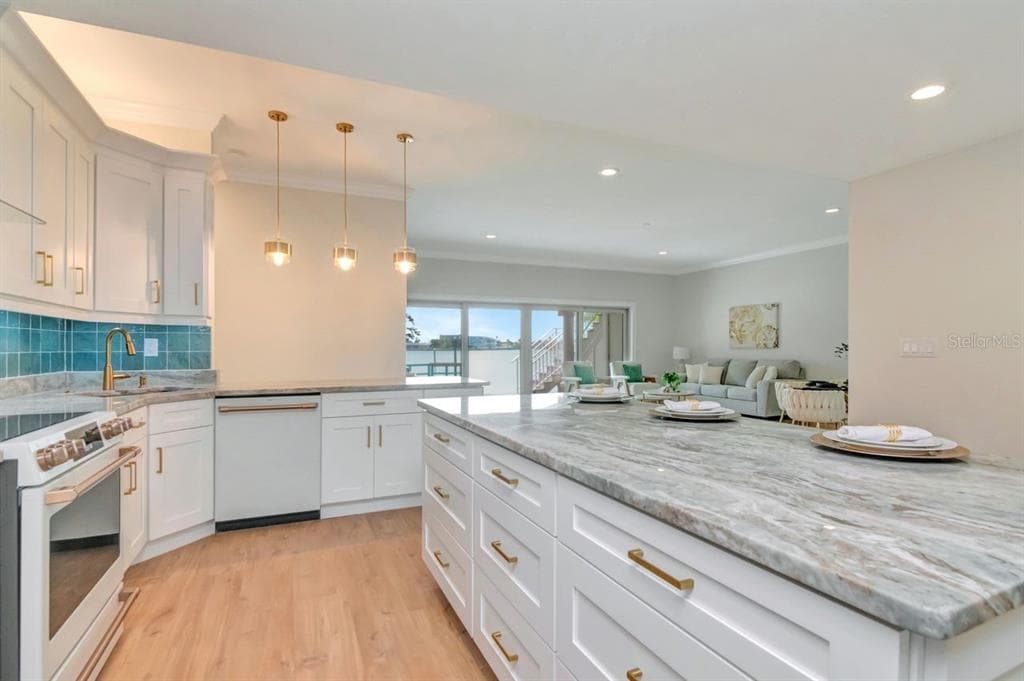 7025 BOCA CIEGA DRIVE photo 8
