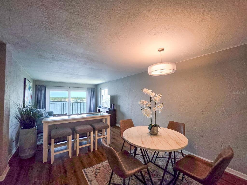 145 N HALIFAX AVENUE 711 photo 6