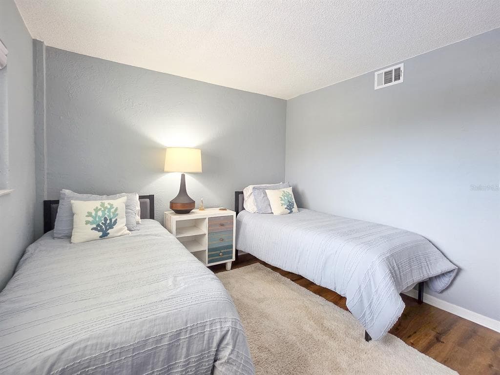 145 N HALIFAX AVENUE 711 photo 21