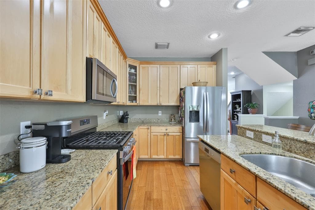 3002 BAYSHORE POINTE DRIVE photo 16