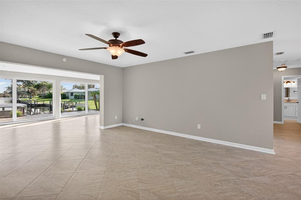 11643 W KING FISHER COURT 200 photo 6