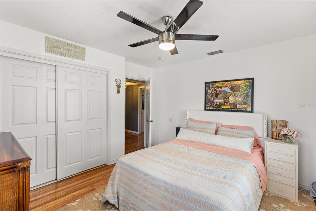 920 ALICIA AVENUE photo 25