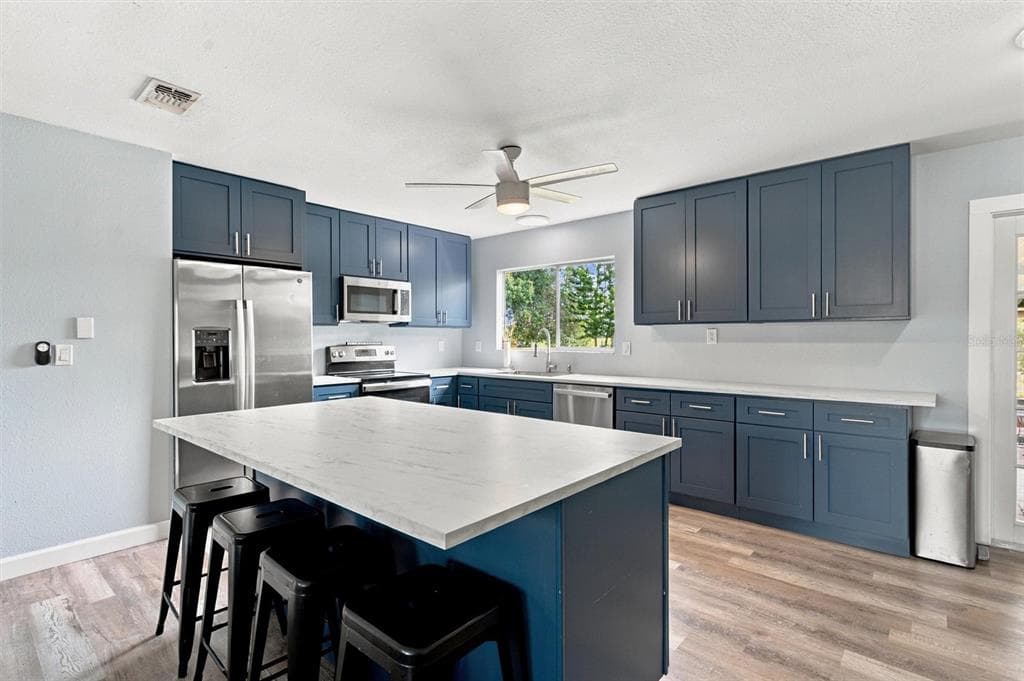 5302 TREKELL STREET photo 10