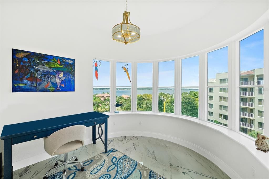 2 OCEANS WEST BOULEVARD 606 photo 17