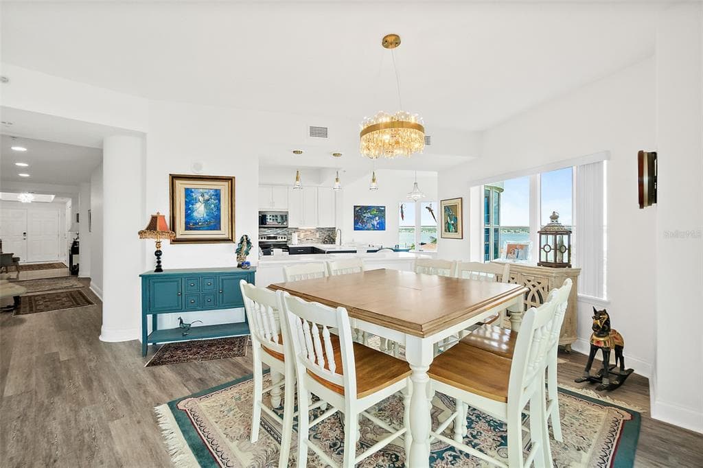 2 OCEANS WEST BOULEVARD 606 photo 11