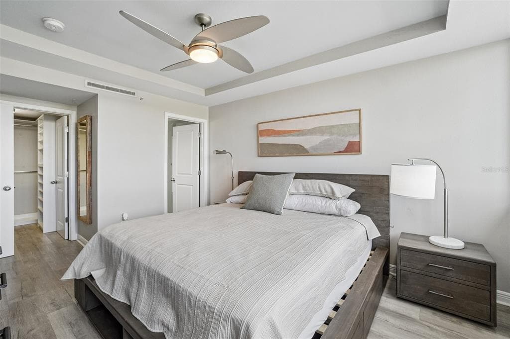 223 ISLAND WAY 4C photo 11