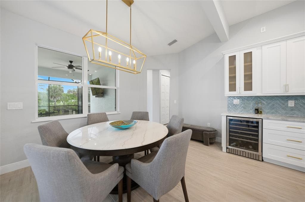 1411 LIGGETT CIRCLE photo 19