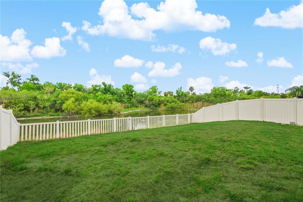 1731 CHATHAM GREEN CIRCLE photo 1