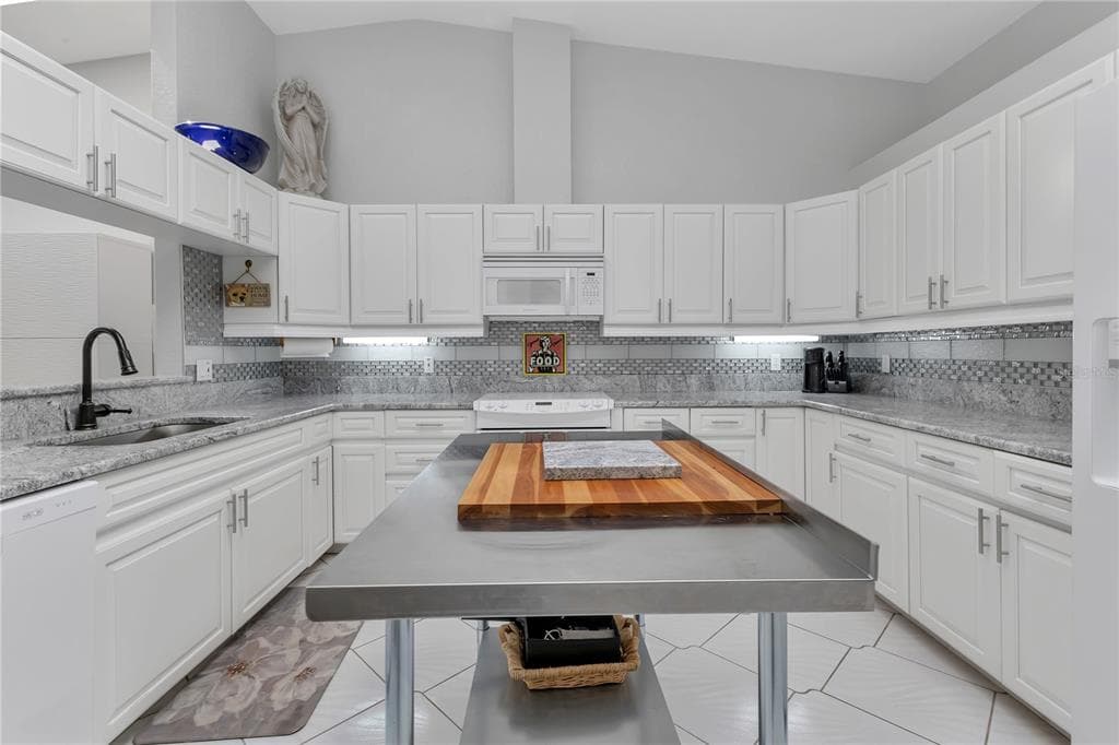 1780 DEBORAH DRIVE 27 photo 12