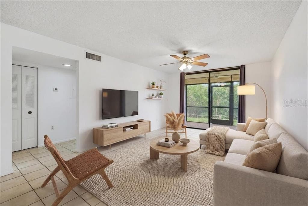 1332 PASADENA 102 photo 5