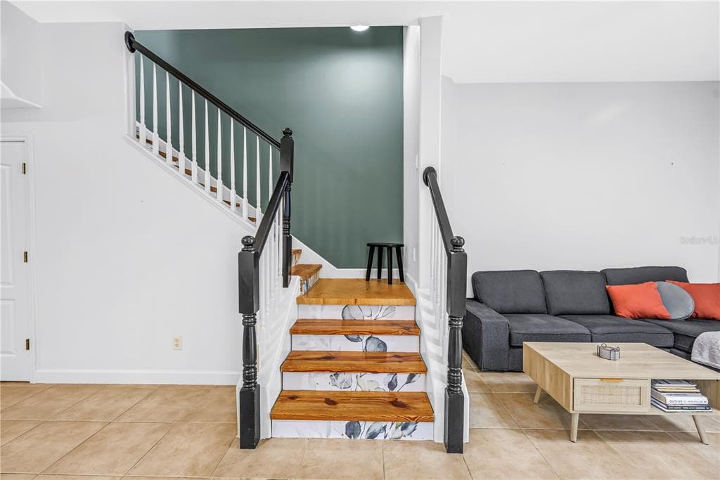 2982 ESTANCIA PLACE photo 10