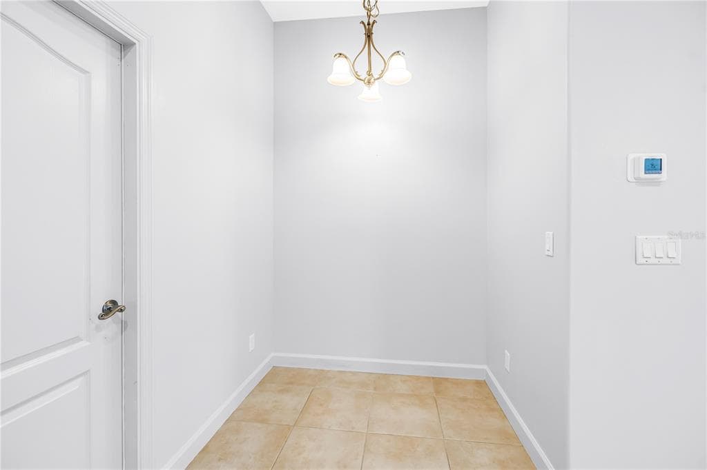 2982 ESTANCIA PLACE photo 19