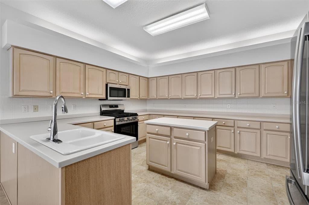 4856 WESTCHESTER COURT photo 7