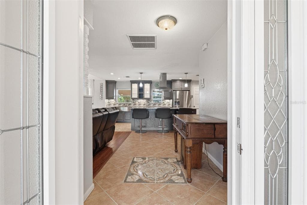 18682 ASHCROFT CIRCLE photo 4