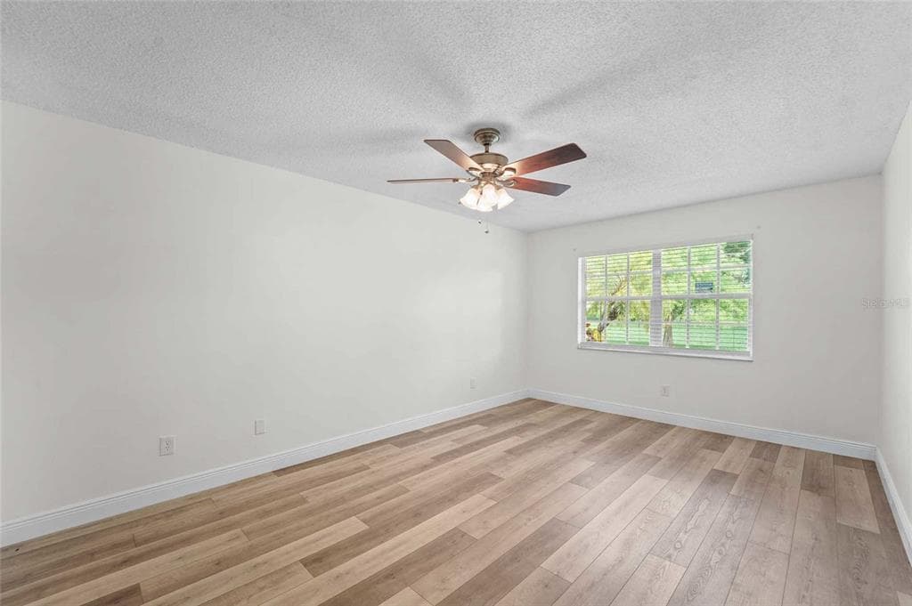 3351 STONEHAVEN COURT W C photo 22