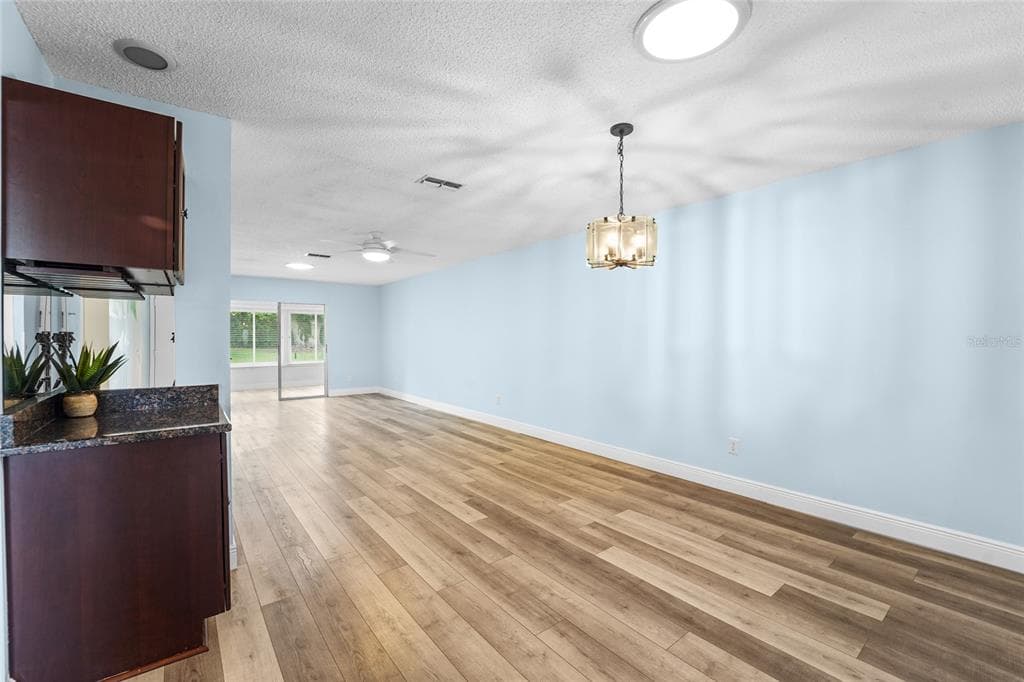 3351 STONEHAVEN COURT W C photo 7