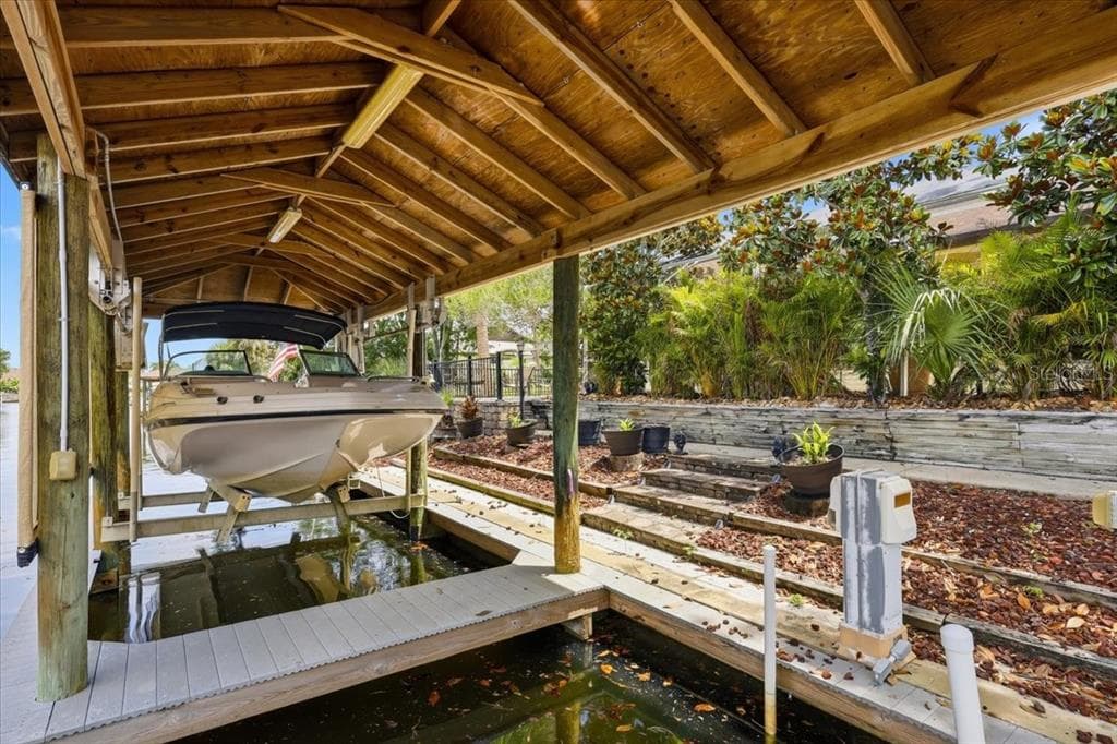 25 COTTONWOOD COURT photo 4