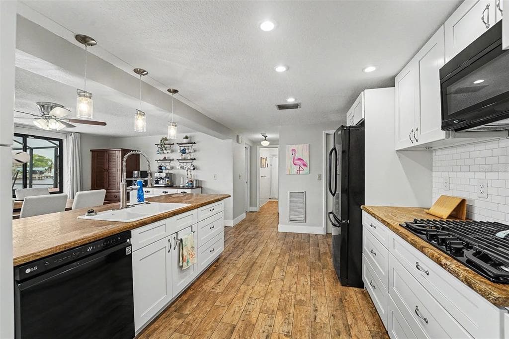 5736 MELALEUCA DRIVE 22 photo 9