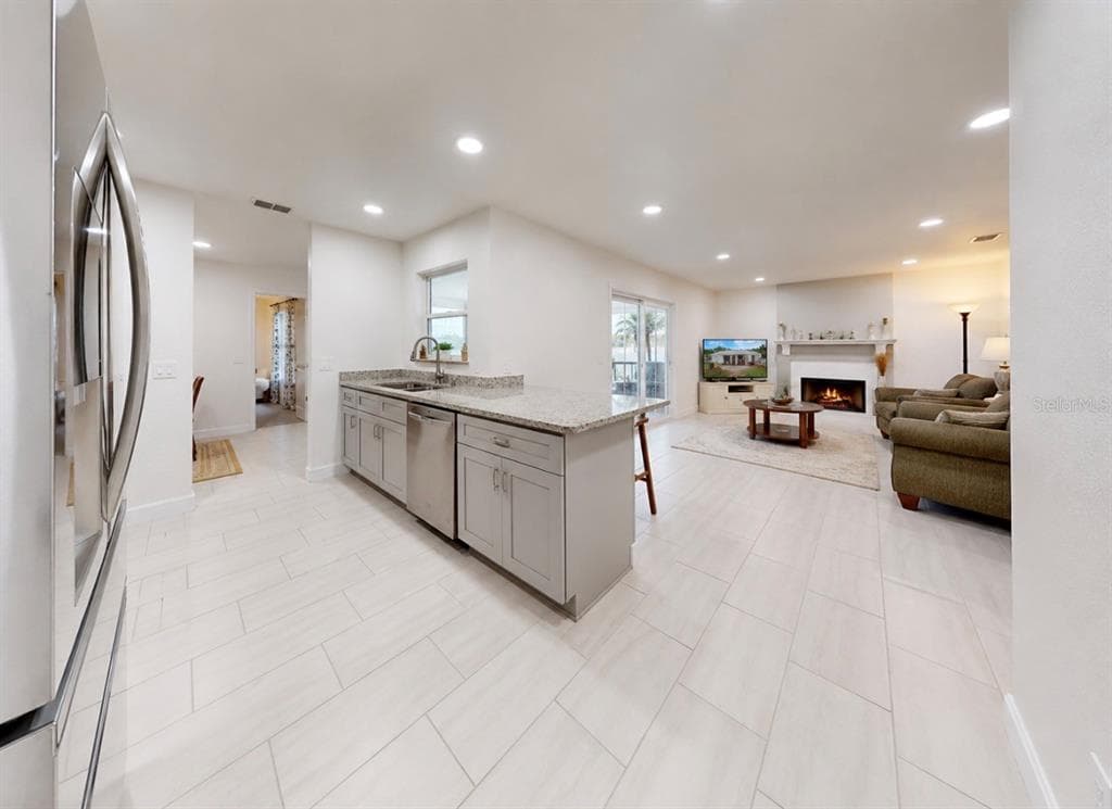 803 LEISEY CIRCLE photo 21