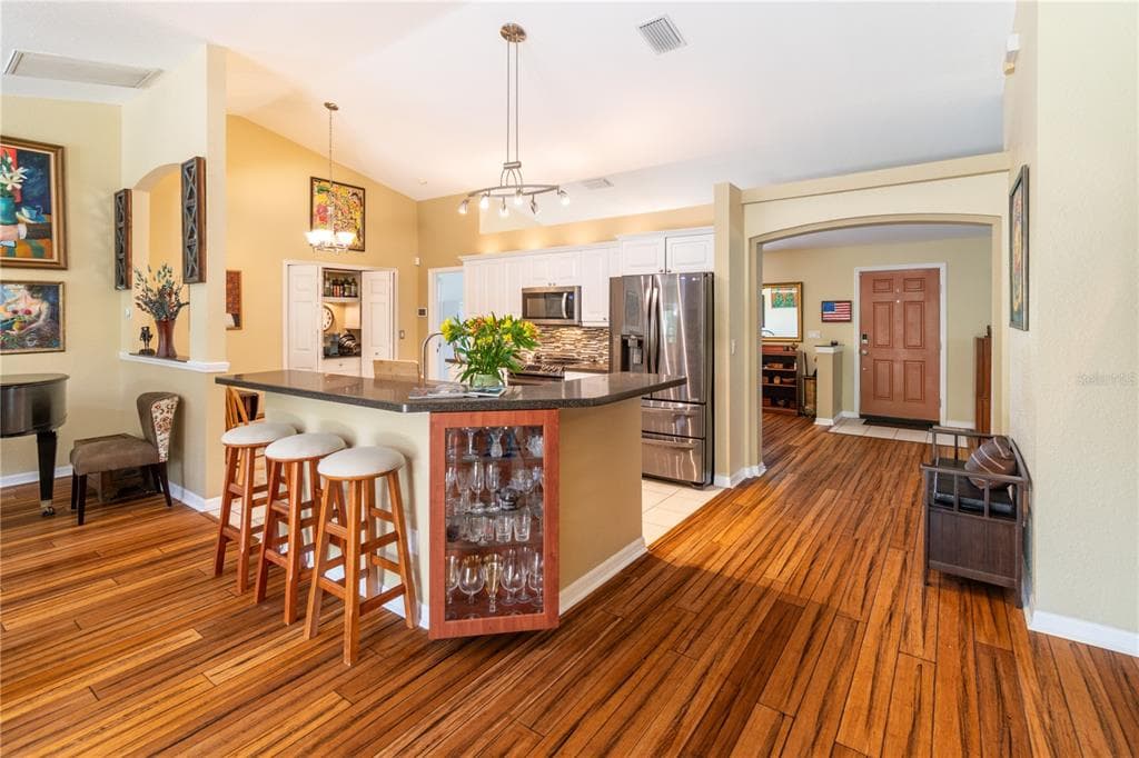 5769 E PRICE BOULEVARD photo 23