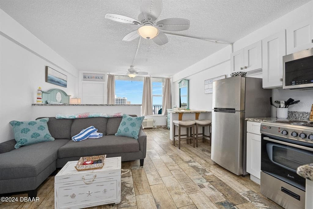 800 N ATLANTIC AVENUE 523 photo 4