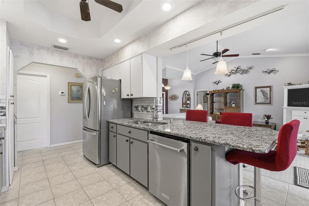175 MARACAL WAY photo 17