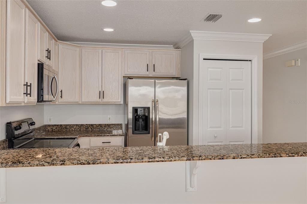 616 YARDARM DRIVE 8 photo 7
