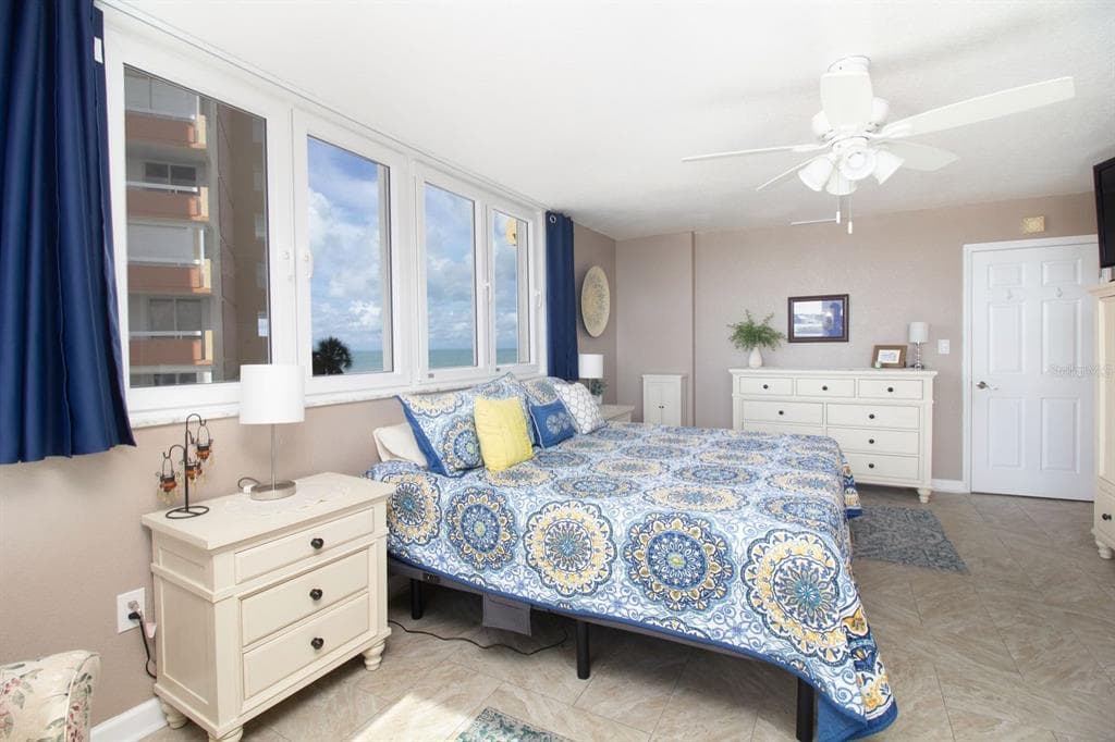 17920 GULF BOULEVARD 301 photo 12