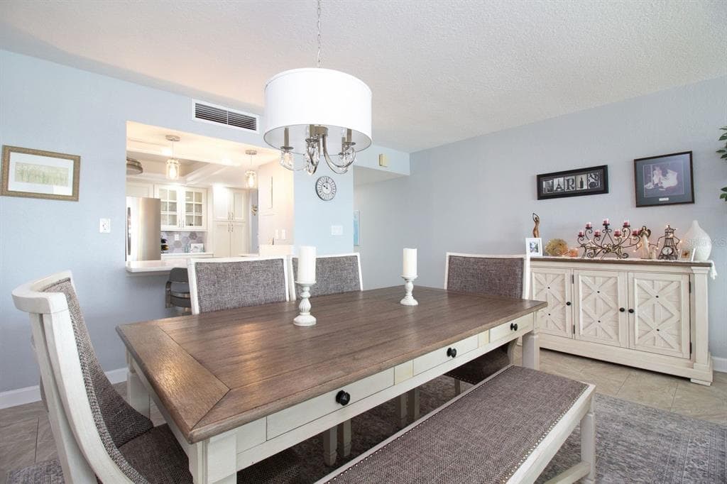 17920 GULF BOULEVARD 301 photo 5