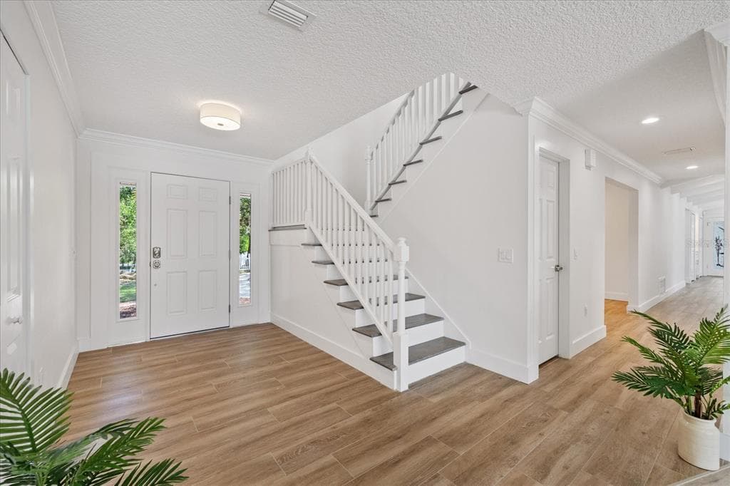 5623 HULL COURT photo 7