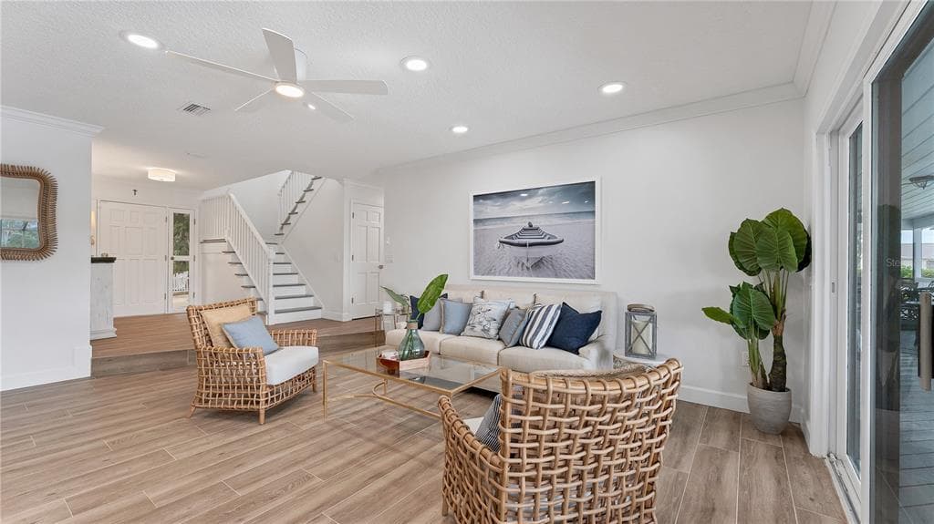5623 HULL COURT photo 10