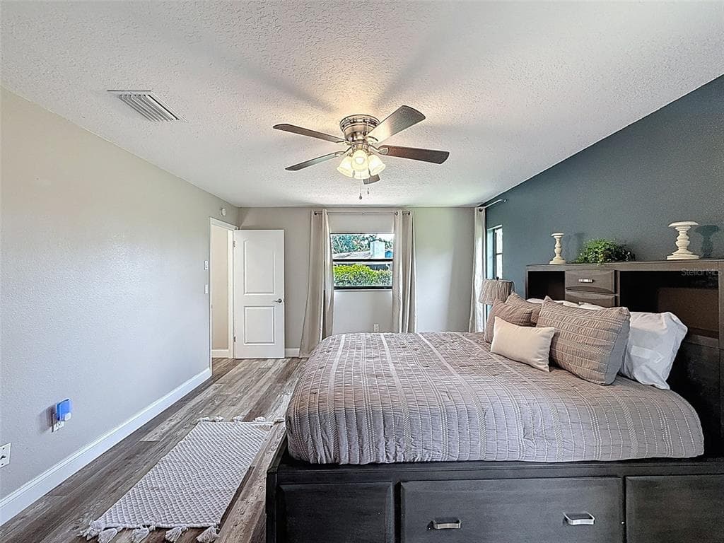 3711 ERIN BROOK DR photo 20