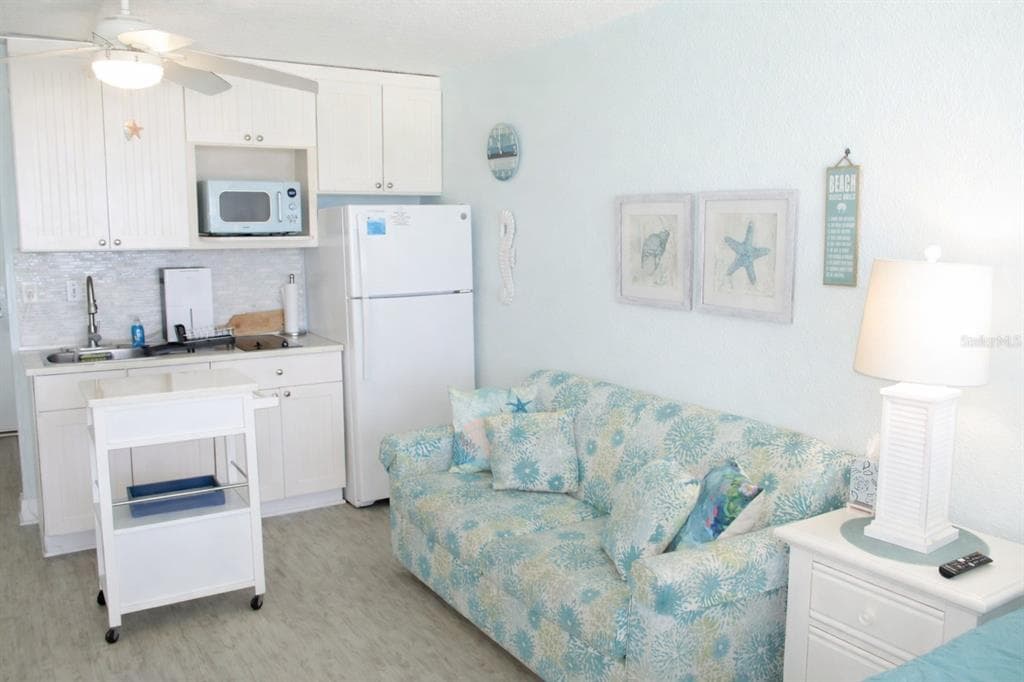 9980 GULF BOULEVARD 318 photo 9