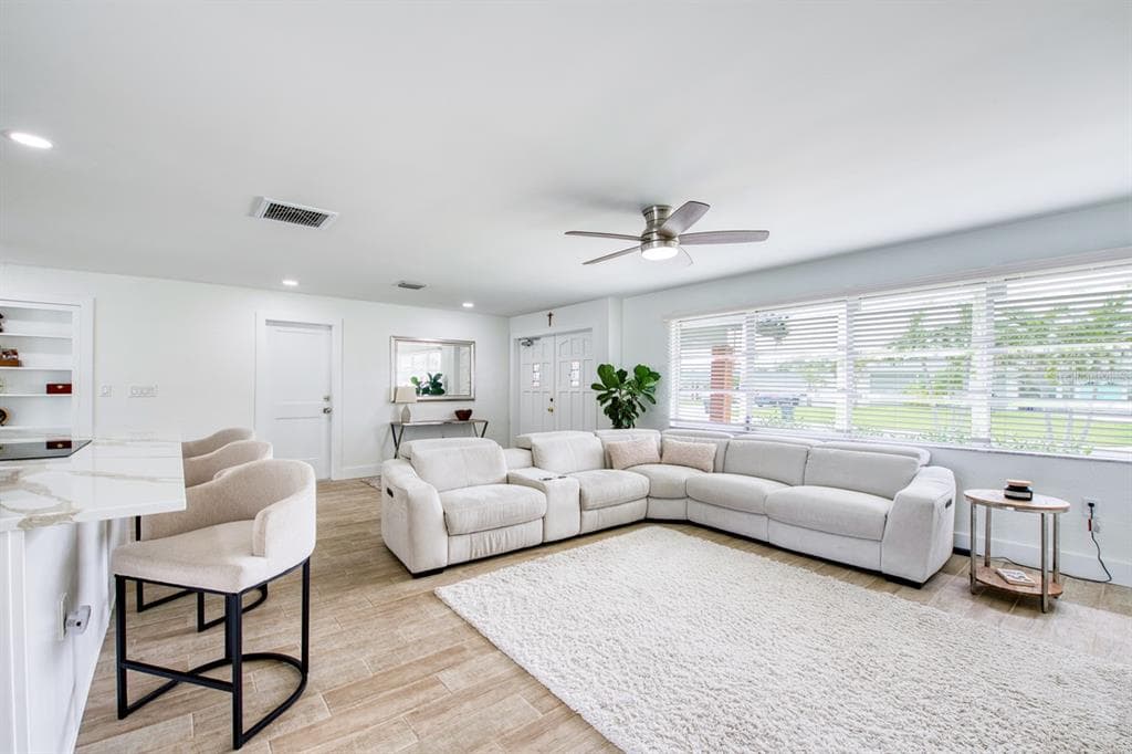 12125 6TH STREET E 5