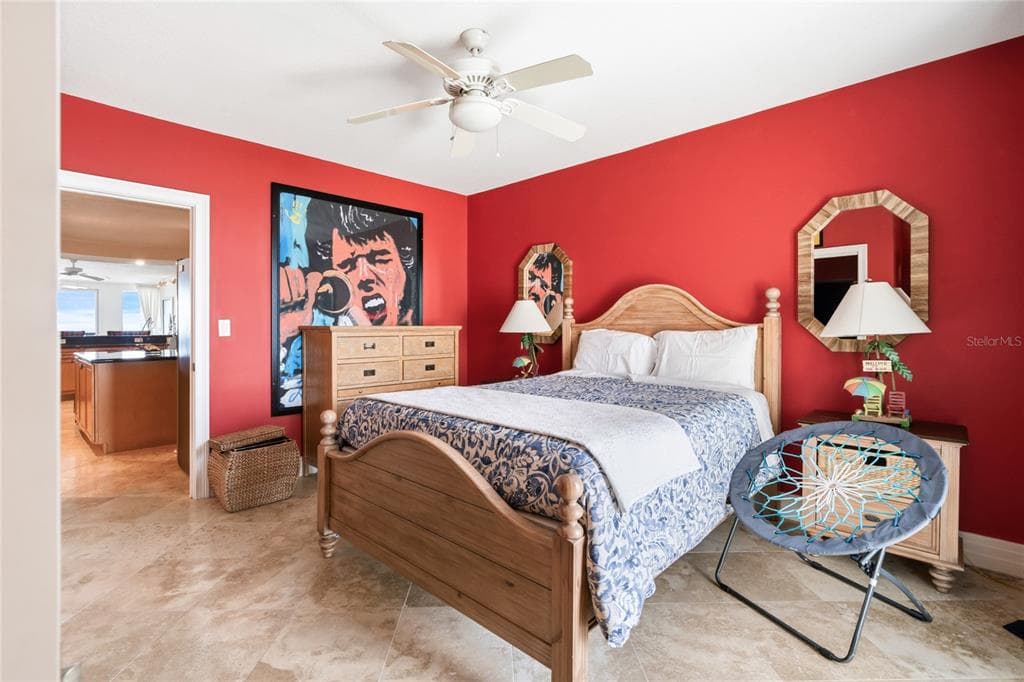 1350 GULF BOULEVARD 901 photo 16