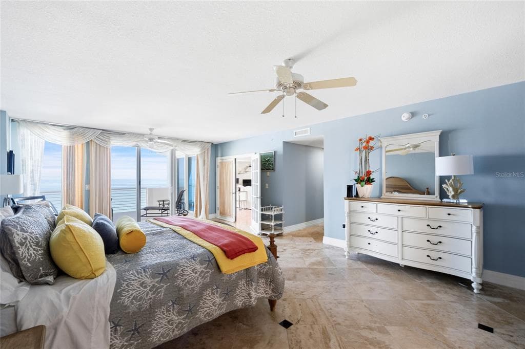 1350 GULF BOULEVARD 901 photo 10