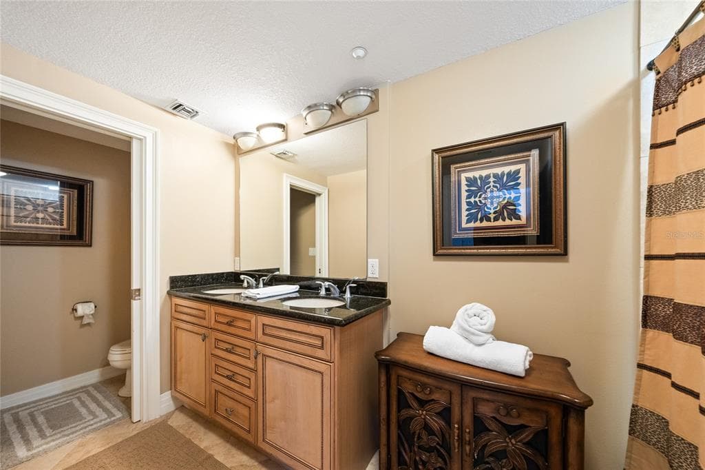 1350 GULF BOULEVARD 901 photo 14