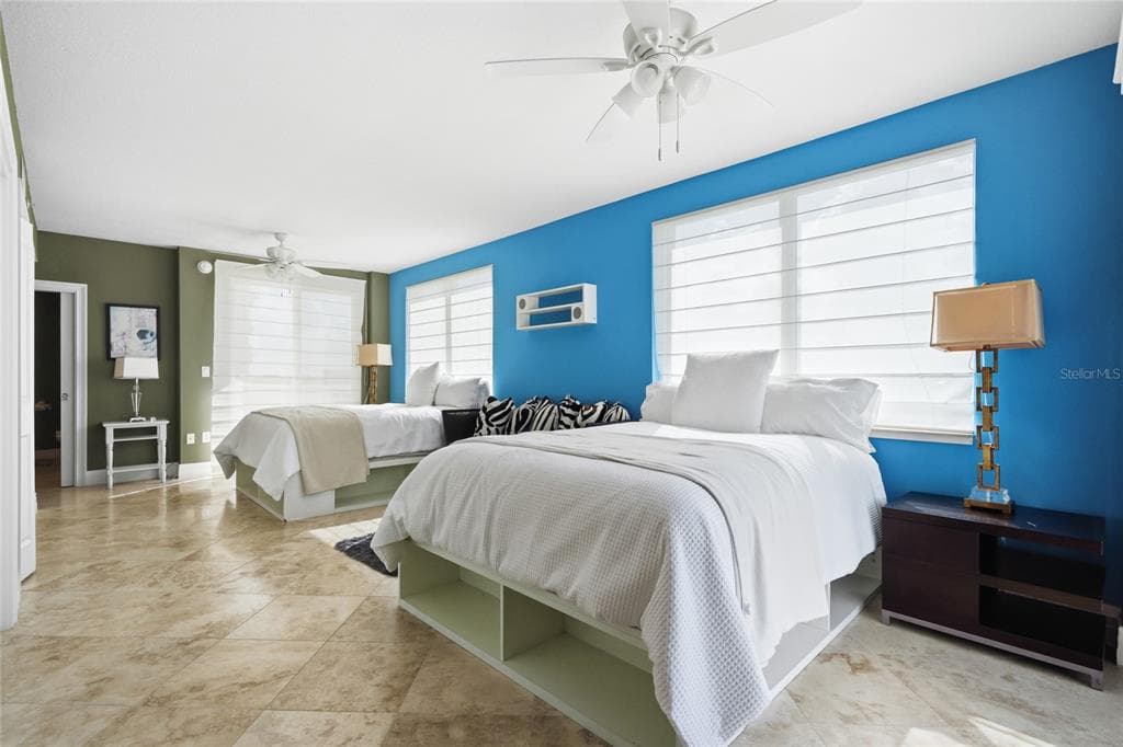 1350 GULF BOULEVARD 901 photo 18