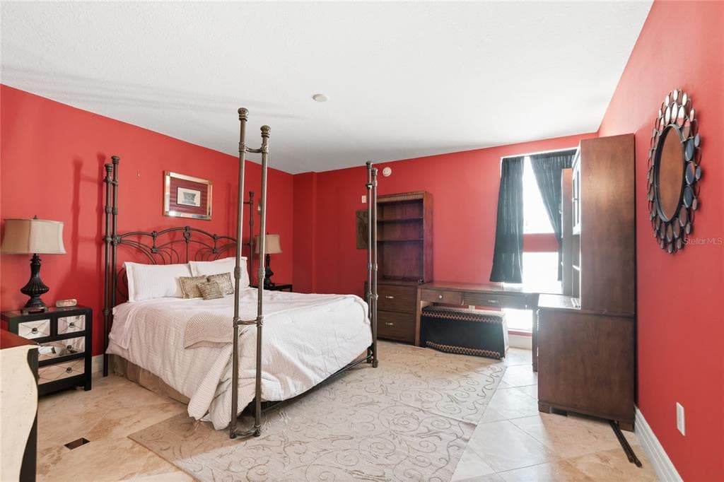 1350 GULF BOULEVARD 901 photo 15