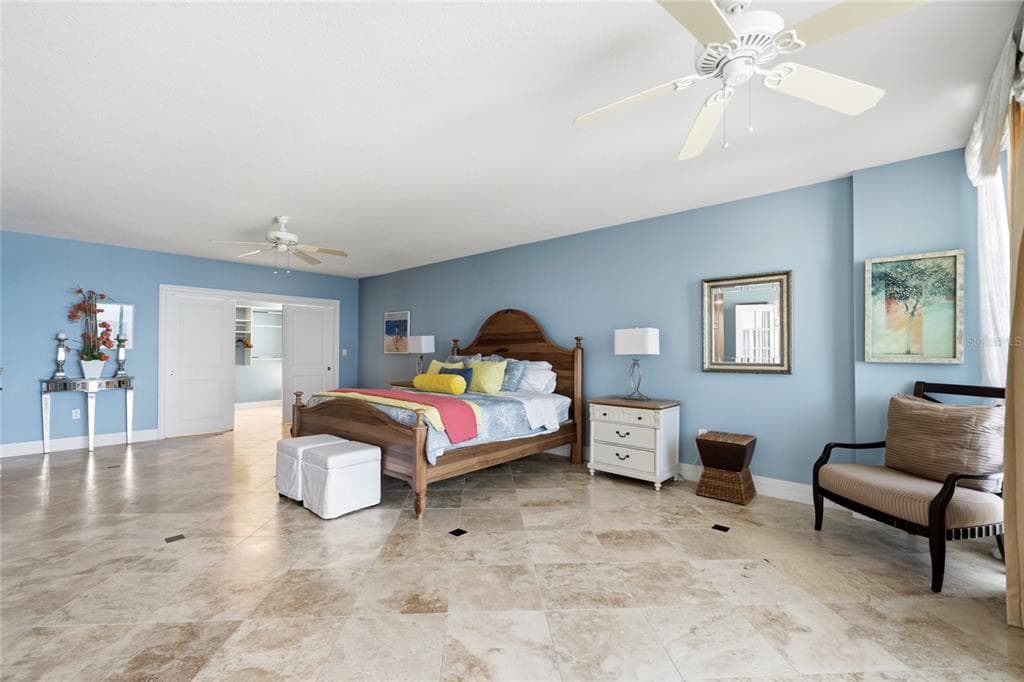 1350 GULF BOULEVARD 901 photo 11